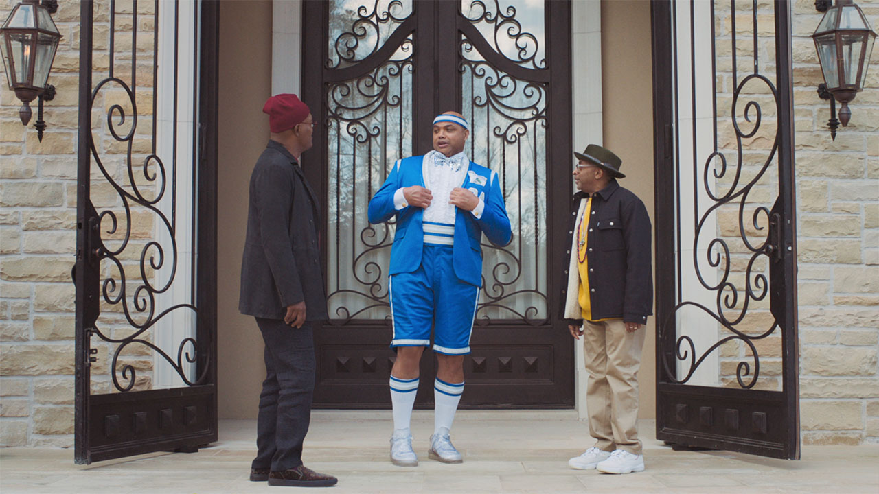Still from Chuxedo